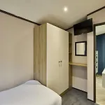 Oakwood With Hot Tub Vakantiehuis York