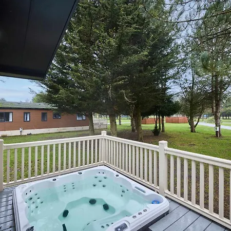 Σπίτι διακοπών Oakwood With Hot Tub *