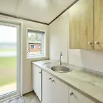 Oakwood With Hot Tub * York