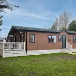 Oakwood With Hot Tub Feriehus